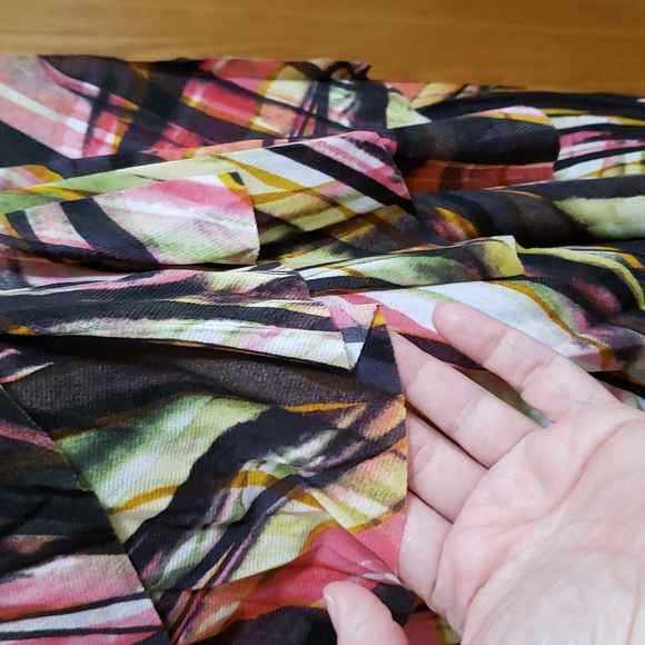 Worthington - Colorful Ruffle Tank - (Ladies Medium) - Picture 11 of 13